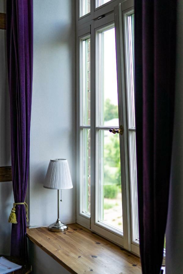 B&B Muehlenvilla Am Buetzower Hafen Exteriör bild